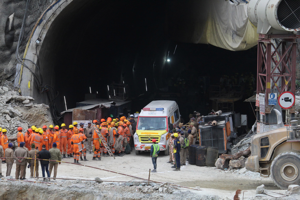 UPDATE Tue. 958 a.m. Indian rescuers reach 41 workers trapped in